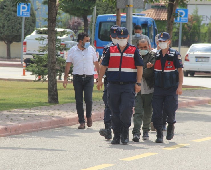 Büyükşen çifti cinayetinin Afgan uyruklu şüphelisi adliyeye sevk edildi