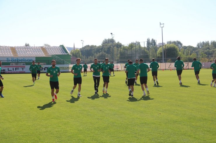 Sivas Belediyespor, sezona tempolu hazırlanıyor