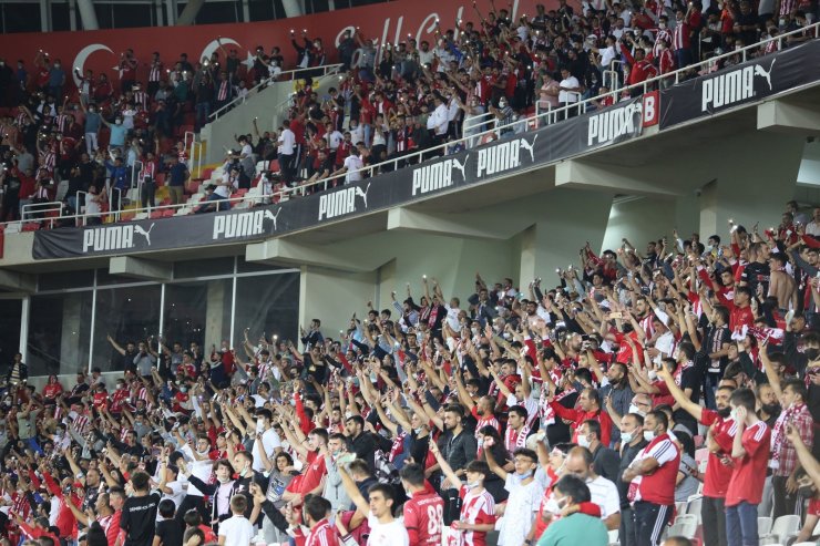 UEFA Avrupa Konferans Ligi: Sivasspor: 1 - Petrocub Hincesti: 0 (Maç sonucu)