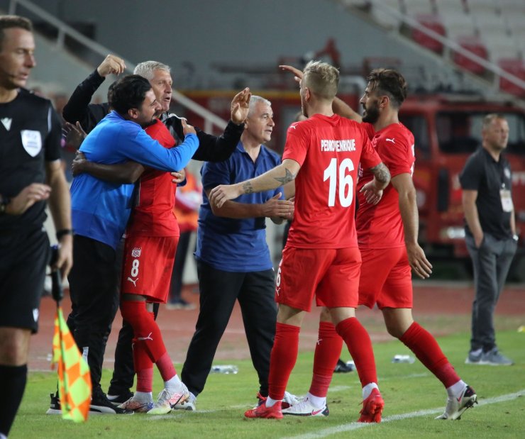 UEFA Avrupa Konferans Ligi: Sivasspor: 1 - Petrocub Hincesti: 0 (Maç sonucu)