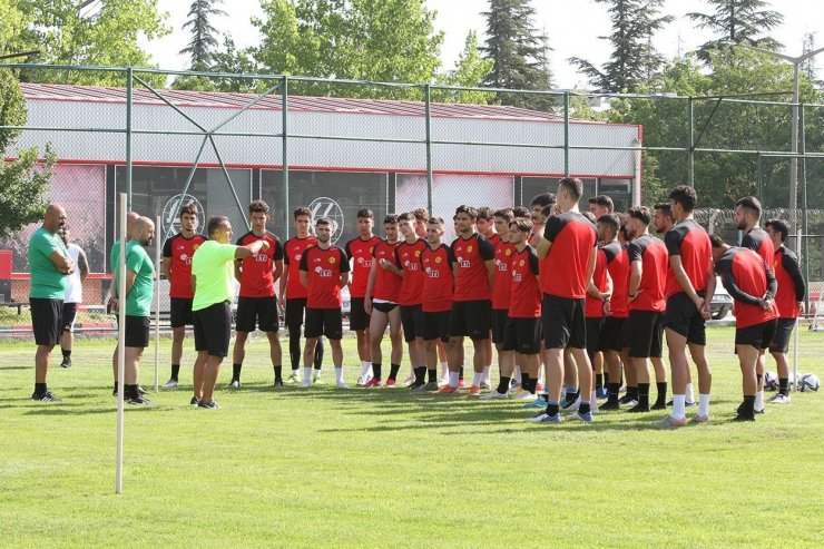 Eskişehirspor yeni sezon hazırlıklarına devam ediyor