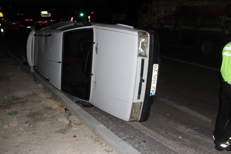 Otomobiller çarpıştı, araçtakiler yara almadan kurtuldu