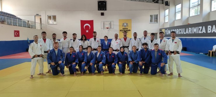 İşitme Engelliler Judo Milli Takımı Dünya Şampiyonasına Konya’da hazırlandı