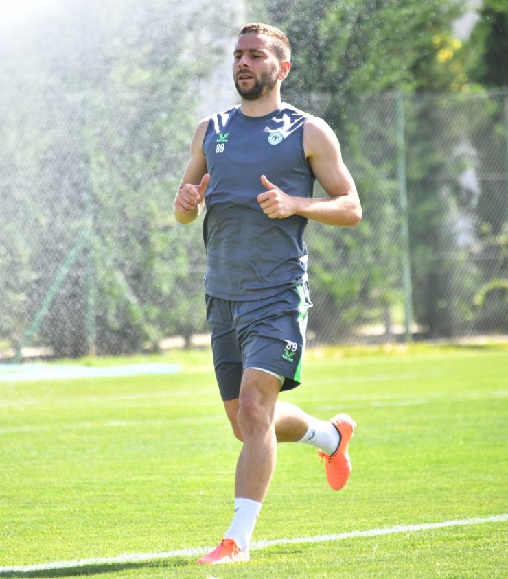 Konyaspor’da oyunculara hız testi yapıldı