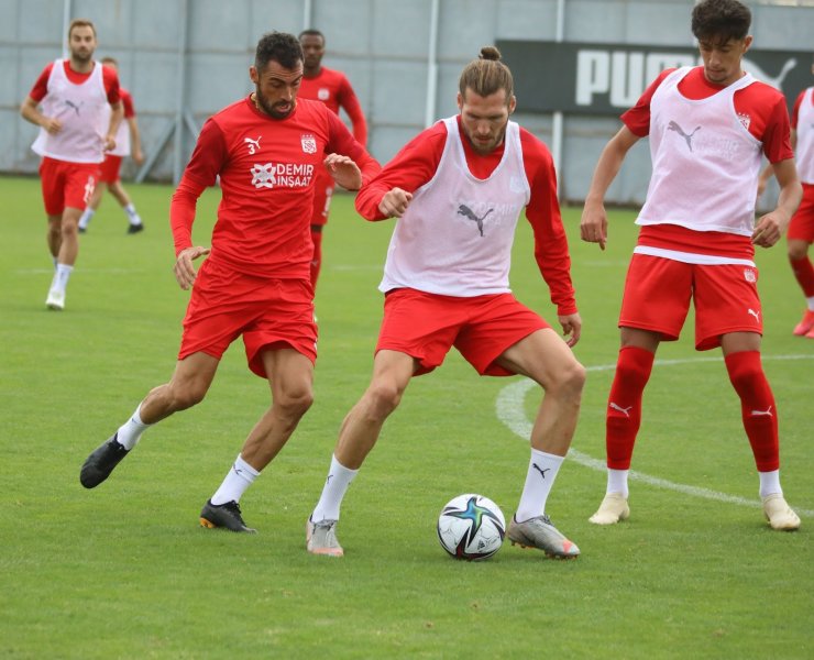 Sivasspor’da neşeli antrenman