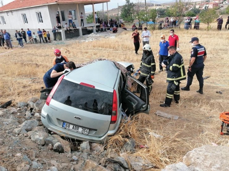 Aksaray’da otomobil ile oto kurtarıcı çarpıştı: 2 ölü, 1 yaralı