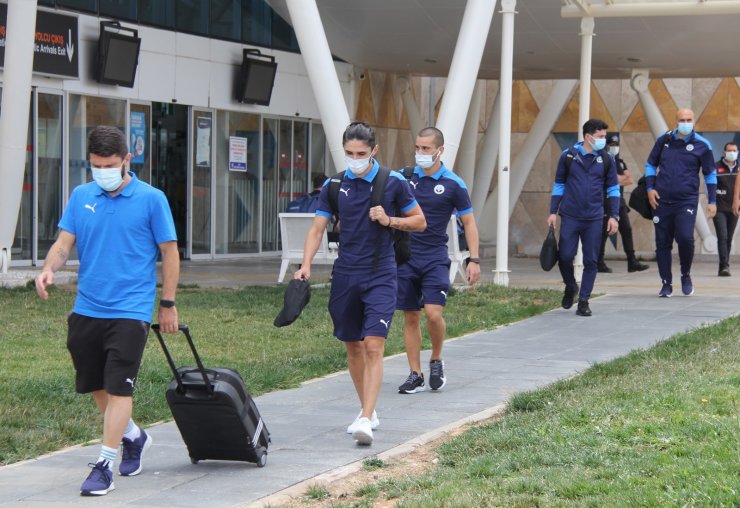 Dinamo Batumi kafilesi Sivas’a geldi