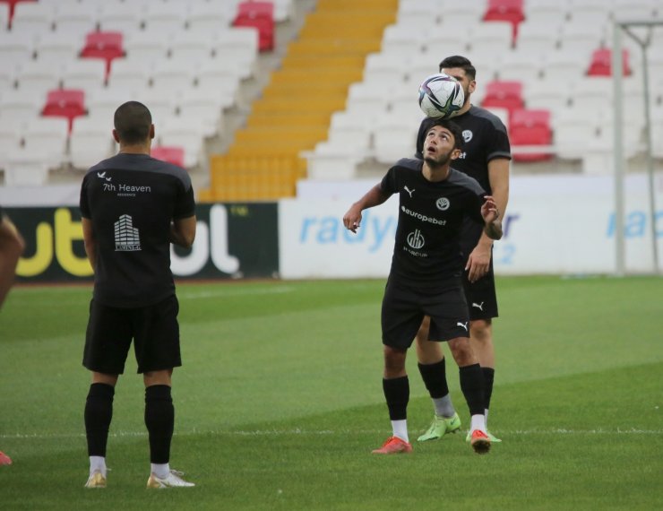 Dinamo Batumi, Sivasspor maçı hazırlıklarını tamamladı