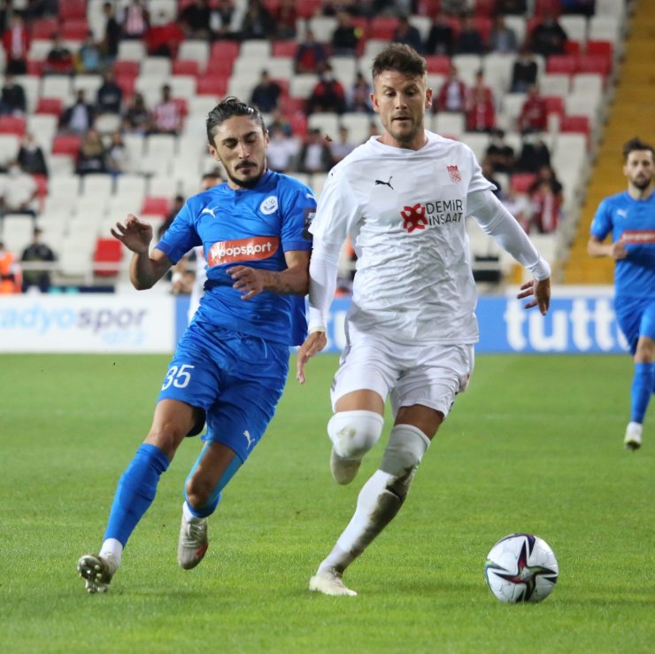 Avrupa Konferans Ligi: Sivasspor: 0 - Dinamo Batumi: 0 (İlk yarı)