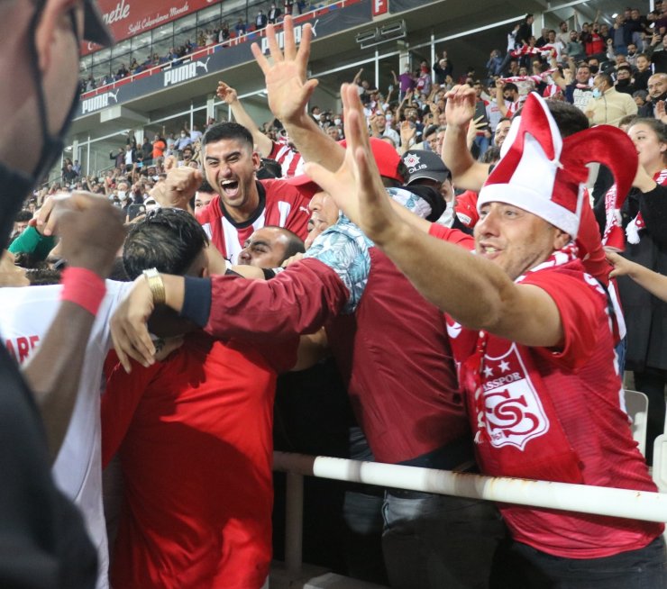 UEFA Avrupa Konferans Ligi: Sivasspor: 1 - Dinamo Batumi: 1 (Maç sonucu)