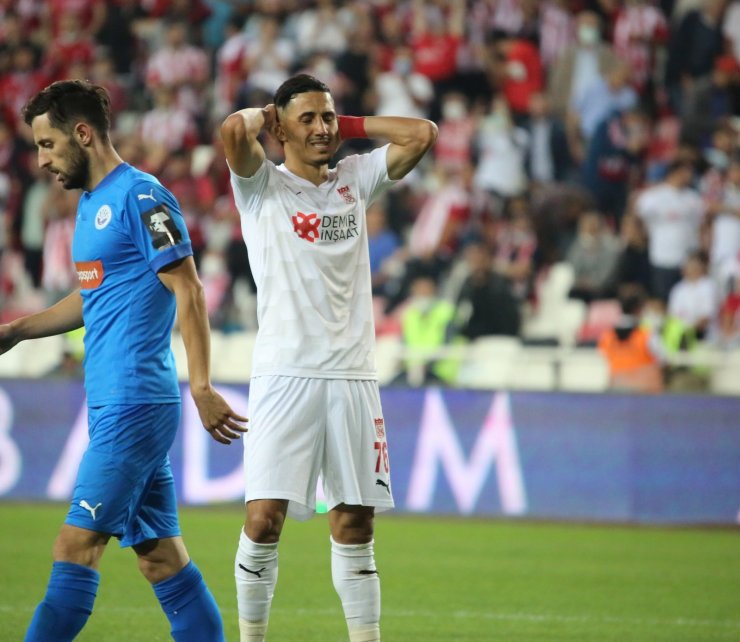 UEFA Avrupa Konferans Ligi: Sivasspor: 1 - Dinamo Batumi: 1 (Maç sonucu)