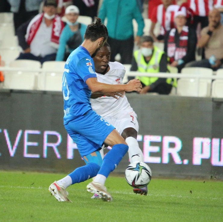 UEFA Avrupa Konferans Ligi: Sivasspor: 1 - Dinamo Batumi: 1 (Maç sonucu)