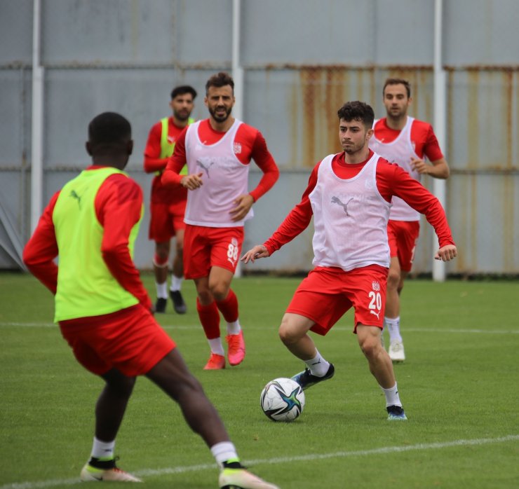 Sivasspor, Konya maçı hazırlıklarına başladı