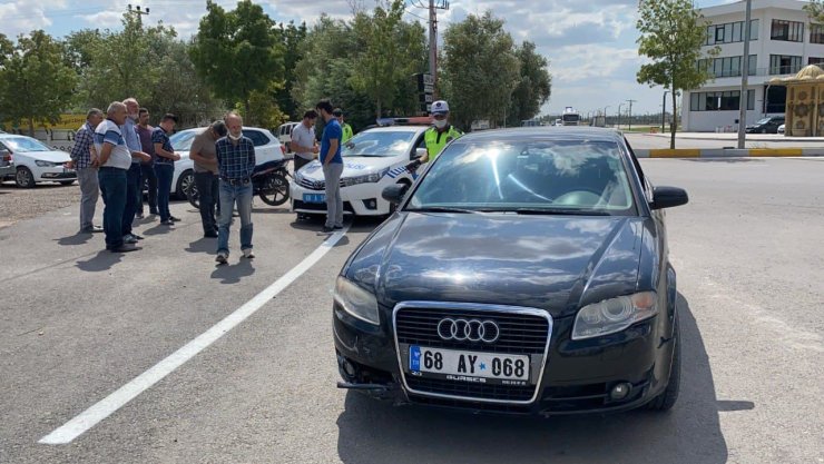 Otomobil ile çarpışan motosikletin sürücüsü ağır yaralandı