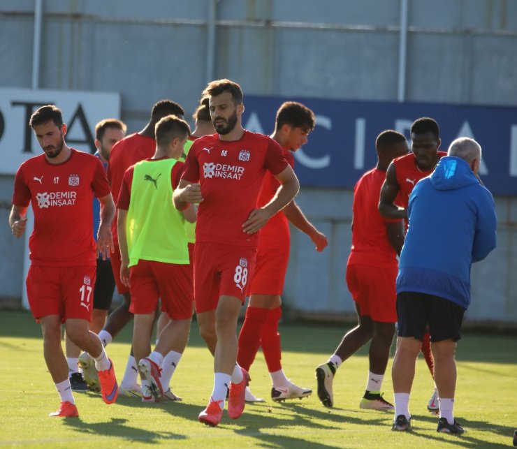 Sivasspor, Konya maçının taktiğini çalıştı