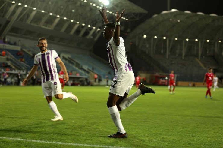 TFF 1. Lig: Ankara Keçiörengücü: 1 - Altınordu: 1