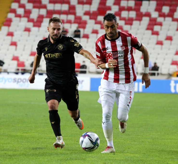 Süper Lig: Sivasspor: 0 - Konyaspor: 1 (Maç sonucu)