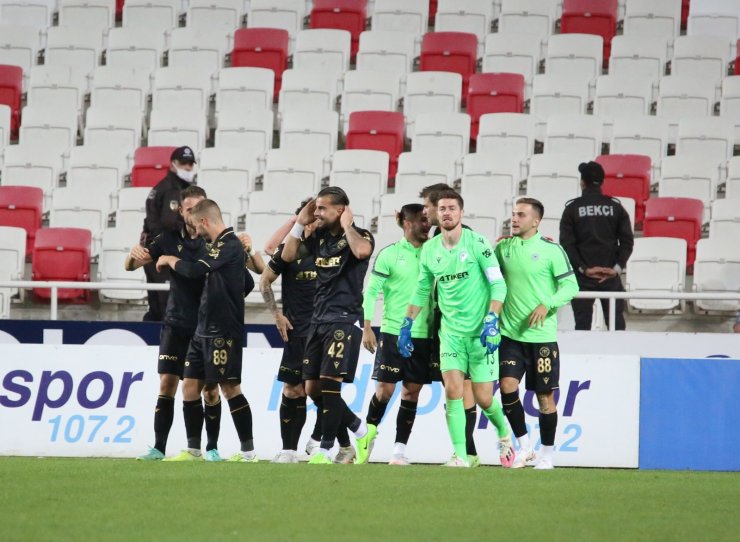 Süper Lig: Sivasspor: 0 - Konyaspor: 1 (Maç sonucu)