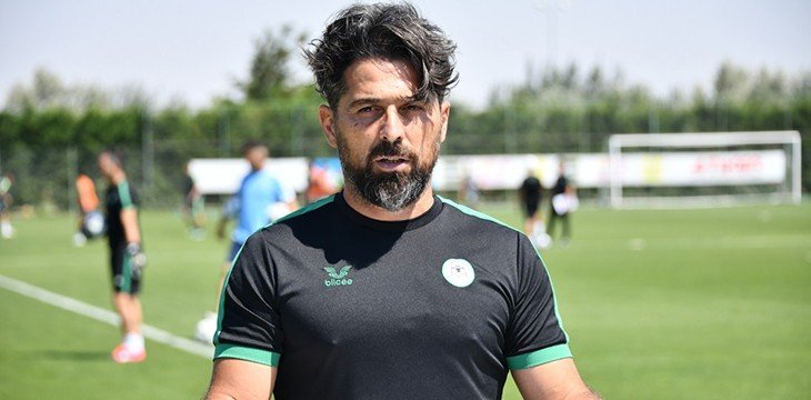 İlhan Palut: "Başakşehir ciddi bir rakip"