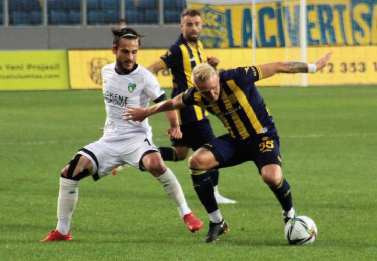 TFF 1. Lig: Ankaragücü: 0 - Kocaelispor: 0