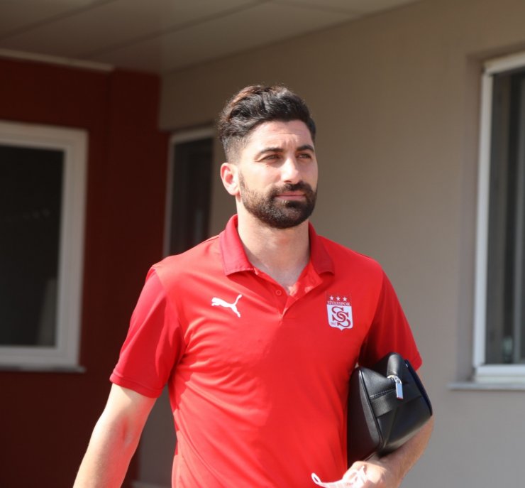 Sivasspor kafilesi Kopenhag’a uçtu