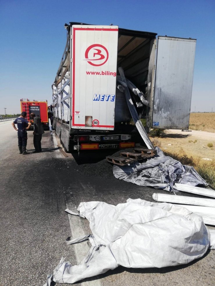 Konya’da tırın dorsesinde çıkan yangın söndürüldü