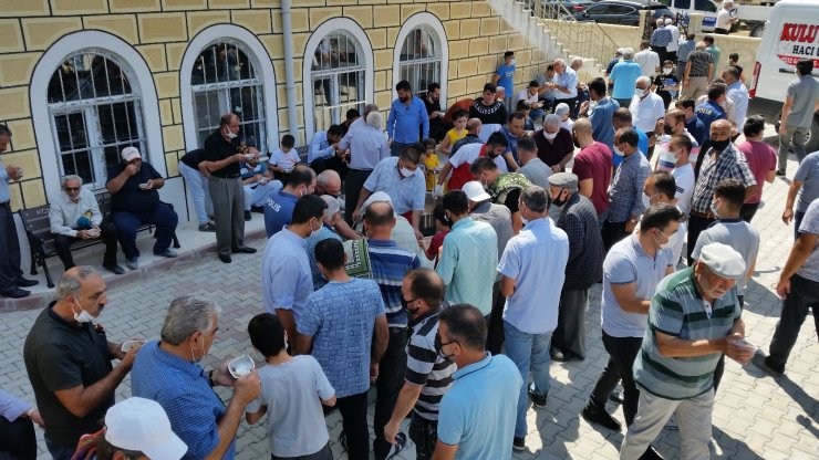 Kulu’da yangın ve selde hayatını kaybedenler için mevlit okutuldu