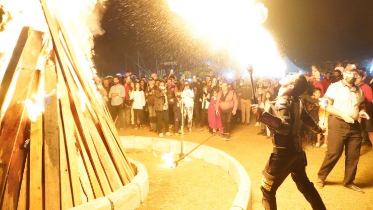 Erciyes’te festival ateşi yakıldı