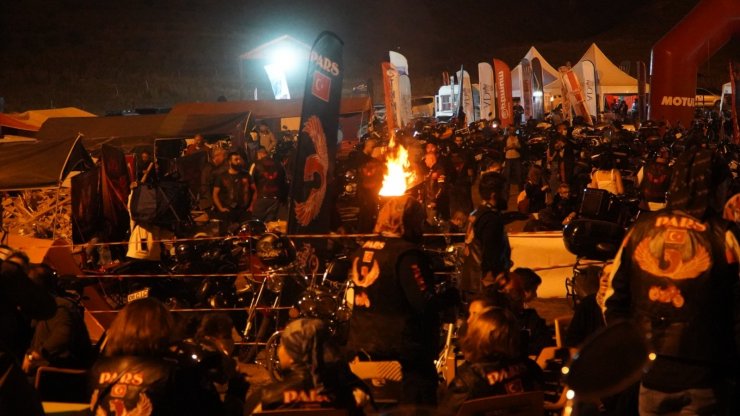 Erciyes’te festival ateşi yakıldı