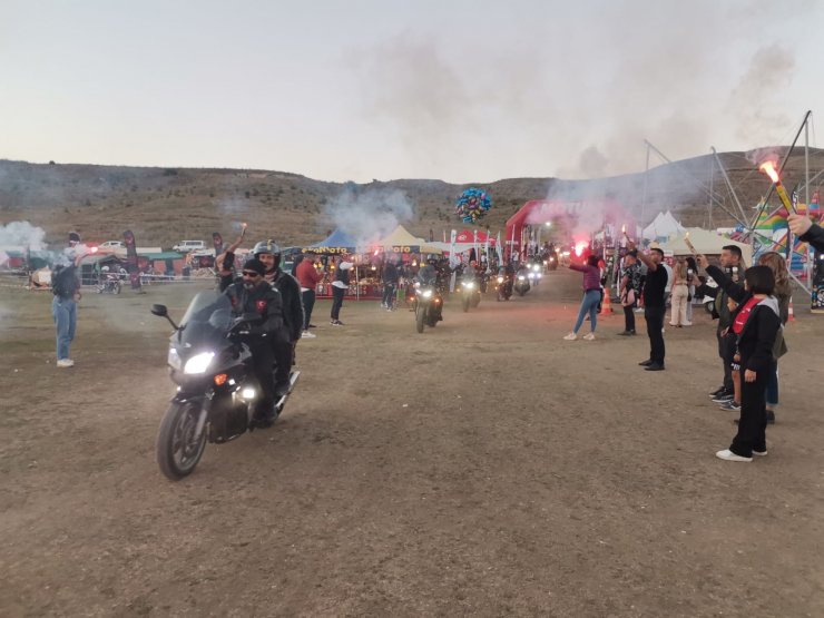 Erciyes’te festival ateşi yakıldı