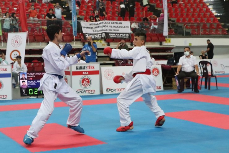 Karate şölenin de heyecan devam ediyor