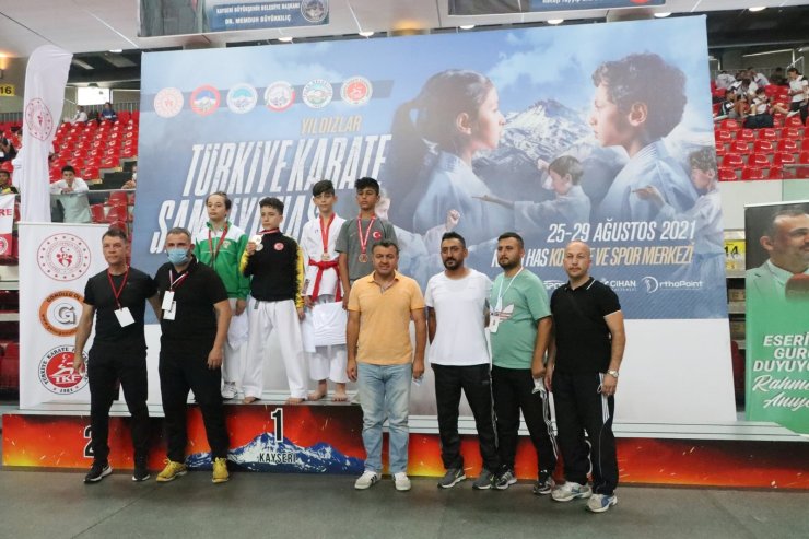 Karate şölenin de heyecan devam ediyor