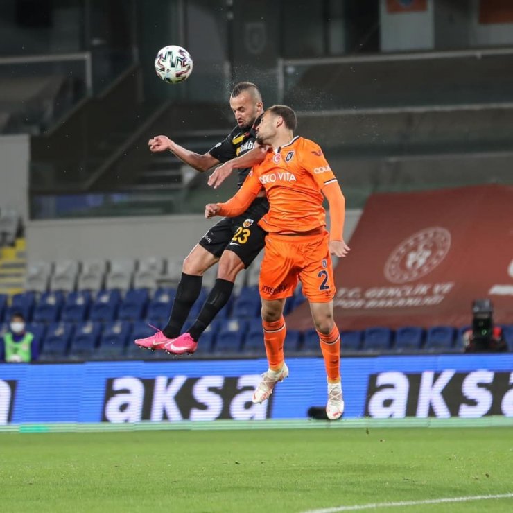 Başakşehir ile Kayserispor ile 25. randevuda