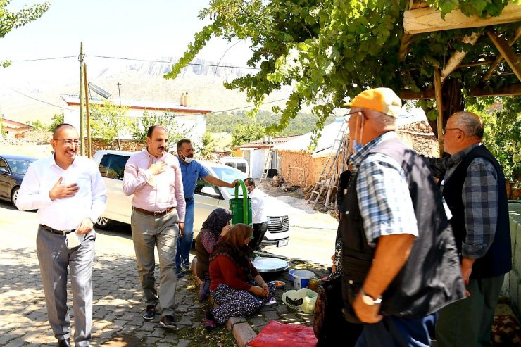 Başkan Altay ve Başkan Kavuş, Meram’ın üç mahallesinde vatandaşlarla buluştu