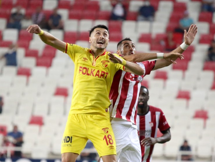 Süper Lig: D.G. Sivasspor: 2 Göztepe: 2 (Maç sonucu)