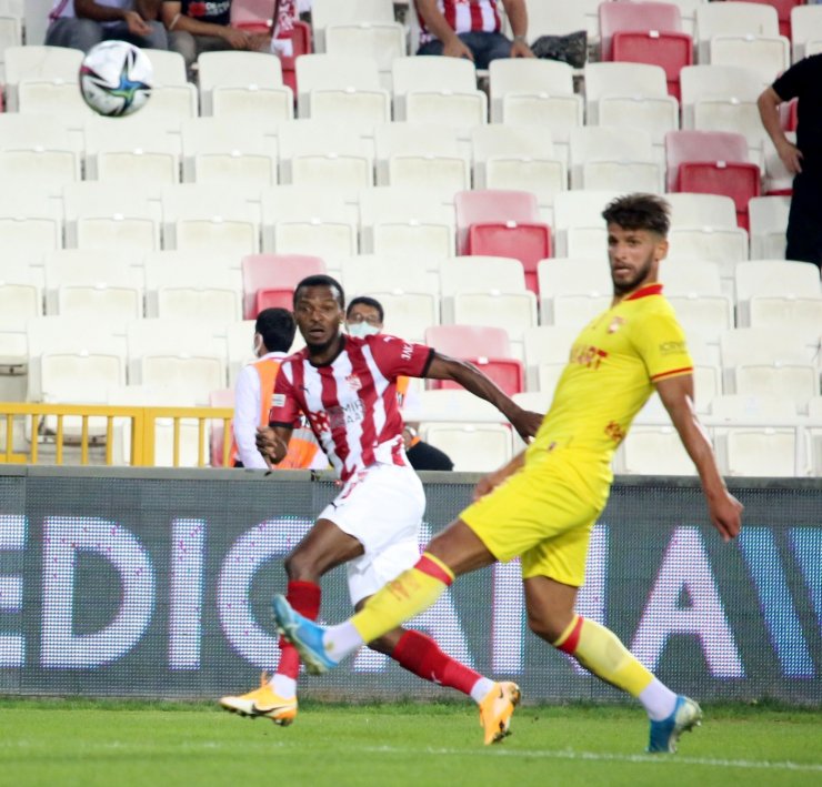 Süper Lig: D.G. Sivasspor: 2 Göztepe: 2 (Maç sonucu)