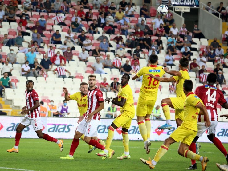 Süper Lig: D.G. Sivasspor: 2 Göztepe: 2 (Maç sonucu)