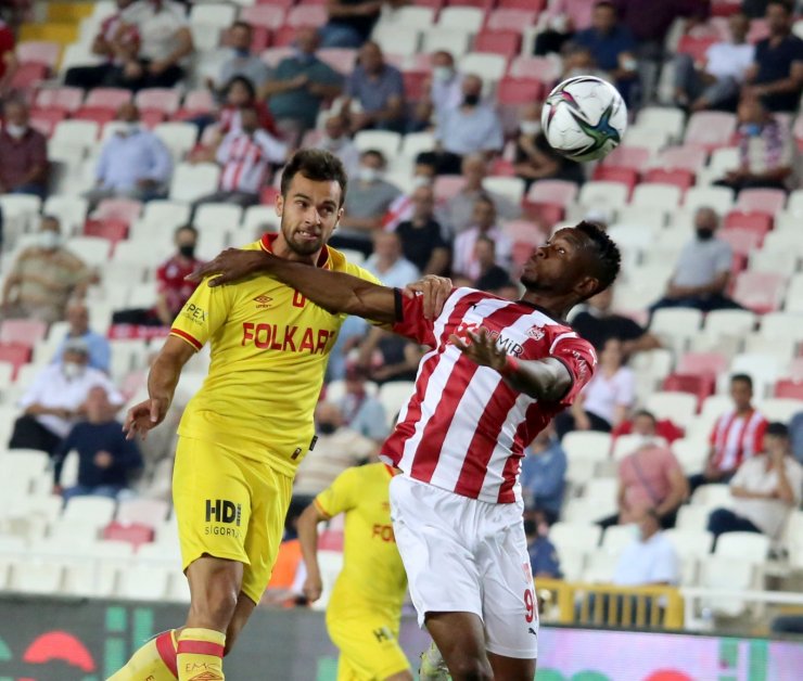 Süper Lig: Sivasspor: 1 - Göztepe: 0 (Maç devam ediyor)