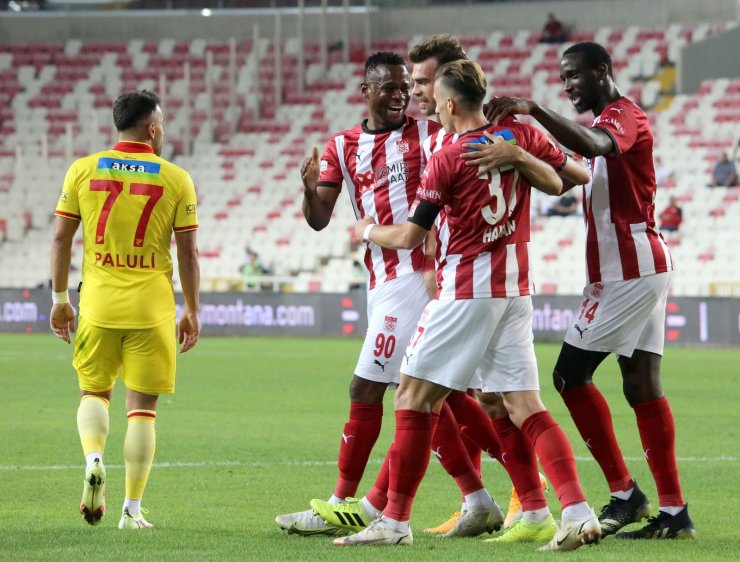 Süper Lig: Sivasspor: 1 - Göztepe: 0 (Maç devam ediyor)