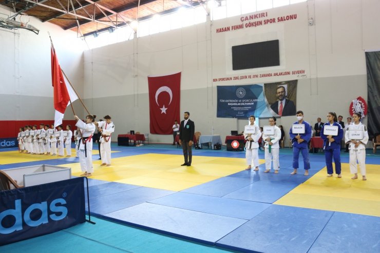 Çankırı’da judo turnuvası başladı