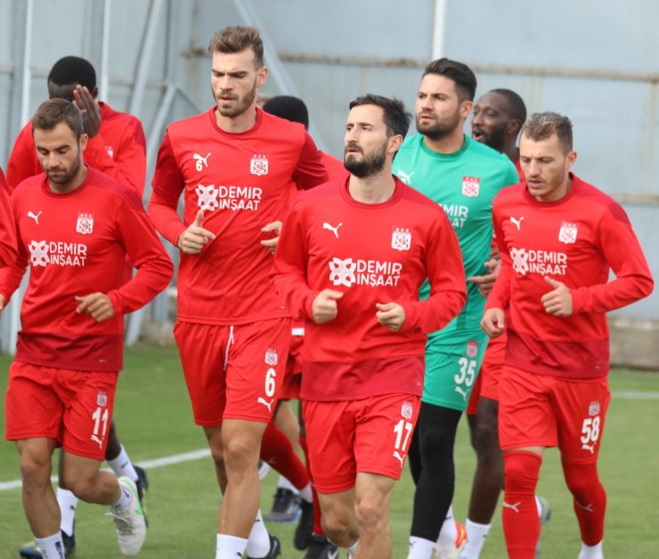 Sivasspor’da Fenerbahçe hazırlıkları başladı