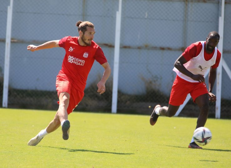 Sivasspor’da neşeli idman