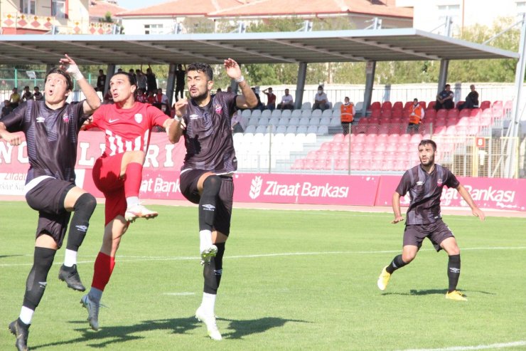 Ziraat Türkiye Kupası: Karaman Belediyespor: 2 Kahta 02 Spor: 5