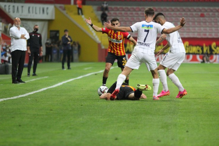 Süper Lig: Kayserispor: 1 - Kasımpaşa: 0 (İlk yarı)