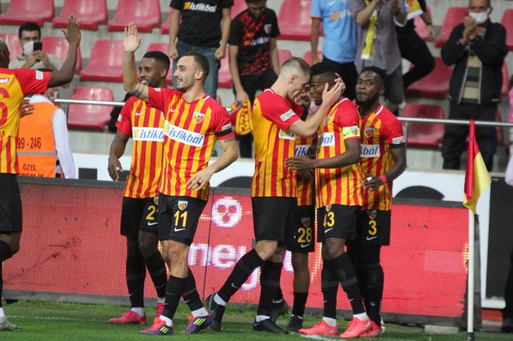 Süper Lig: Kayserispor: 1 - Kasımpaşa: 0 (İlk yarı)