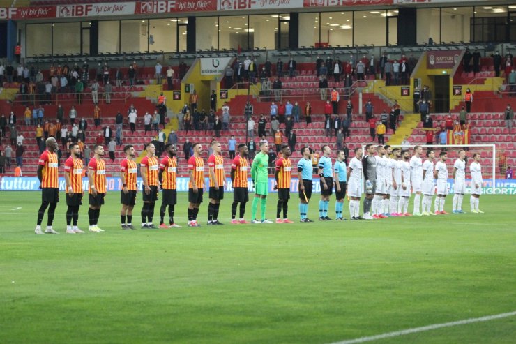 Süper Lig: Kayserispor: 0 - Kasımpaşa: 0 (Maç devam ediyor)