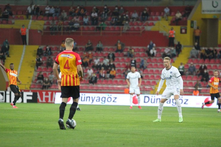 Süper Lig: Kayserispor: 0 - Kasımpaşa: 0 (Maç devam ediyor)