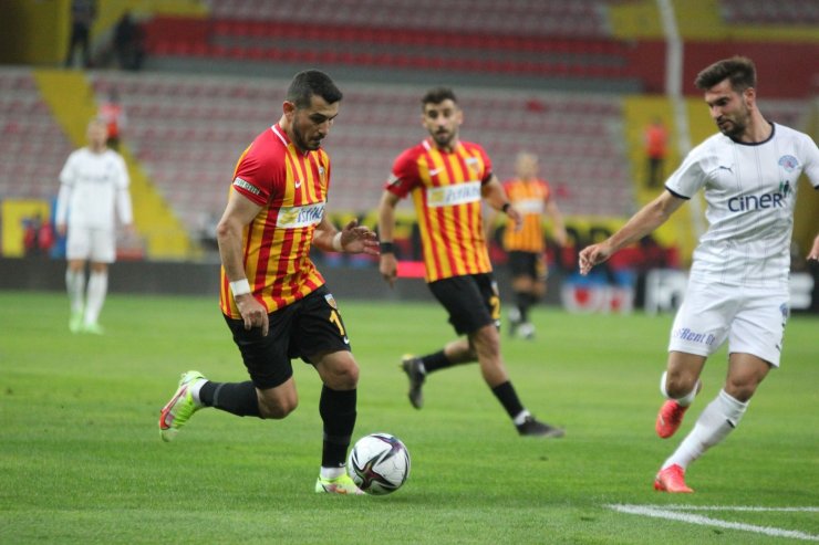 Süper Lig: Kayserispor: 0 - Kasımpaşa: 0 (Maç devam ediyor)