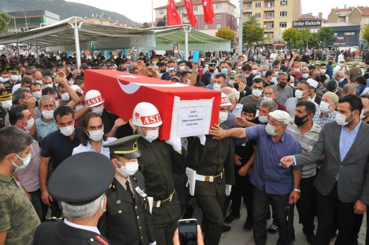 Şehit Ömer Faruk Erdem memleketinde gözyaşlarıyla uğurlandı