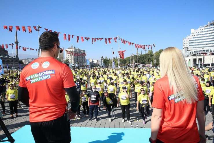 İstikbal Kayseri Yarı Maratonu şampiyon sporcuları ağırladı